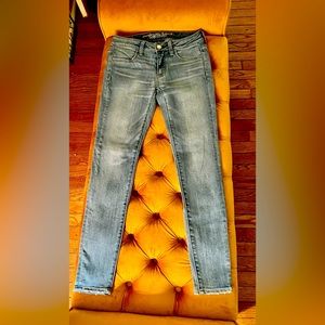 AE stretch skinny jeans